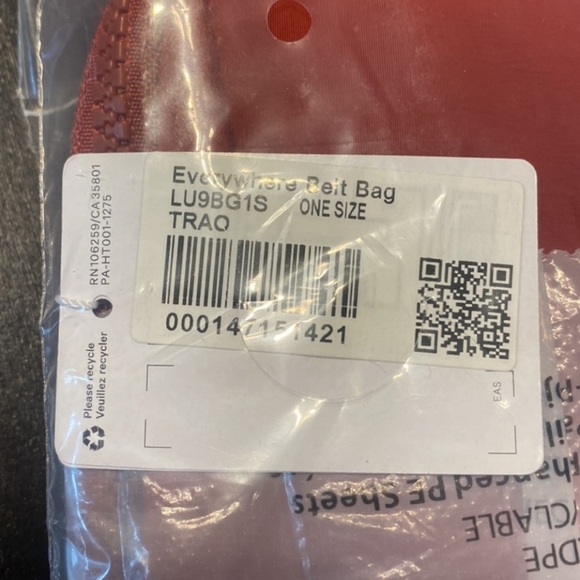 NWT Lululemon Everywhere Belt Bag 1L in Terra Orange - Picture 9 of 9